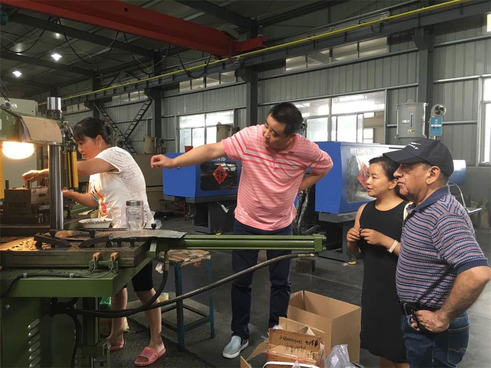 USA client visiting casting factory for production inspection