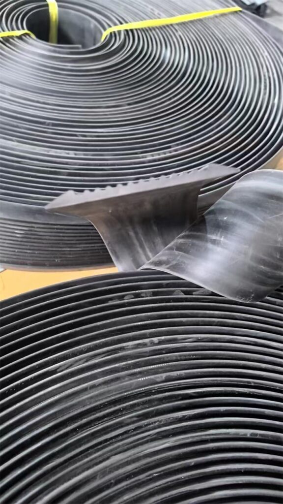 EPDM sealing strip factory