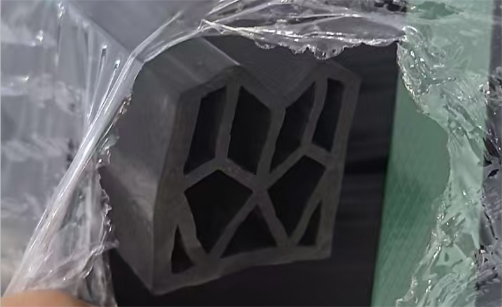 EPDM Extruding process