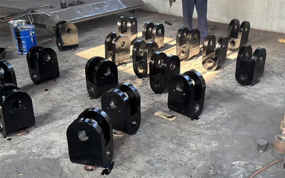 custom fabricated steel component