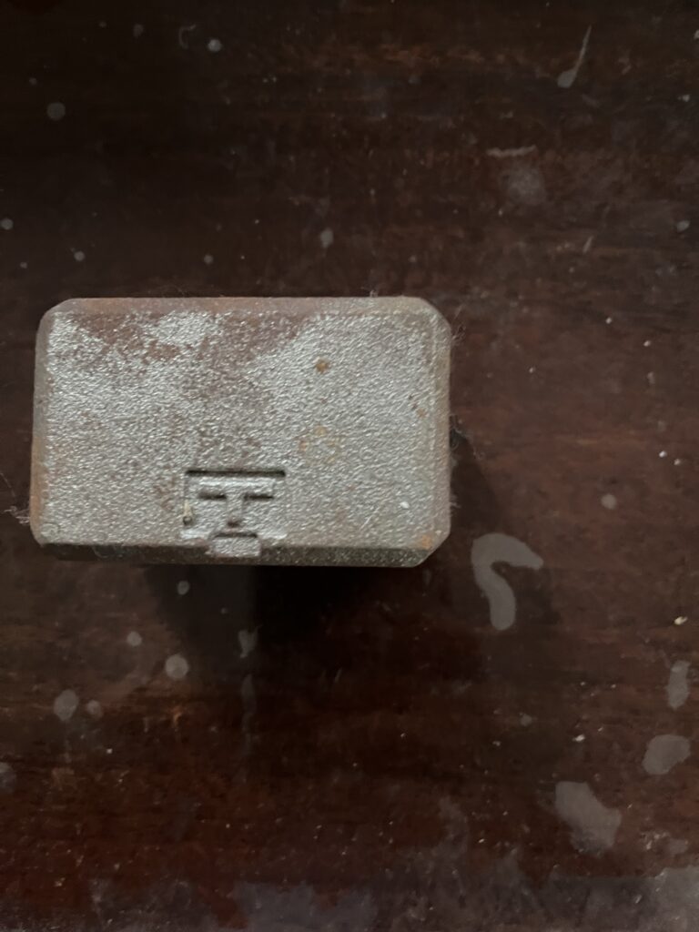 hydraulic valve casting