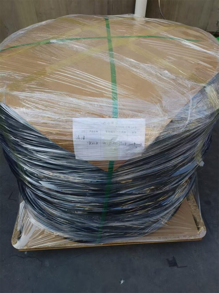 EPDM compression seals packed on pallets for Thailand infrastructure project shipment