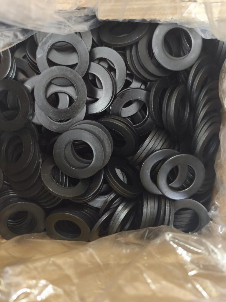f436 flat washers packed in box for export shipment