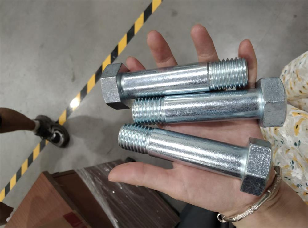 7/8 inch partial threaded Grade 8 steel bolts with zinc plated finish