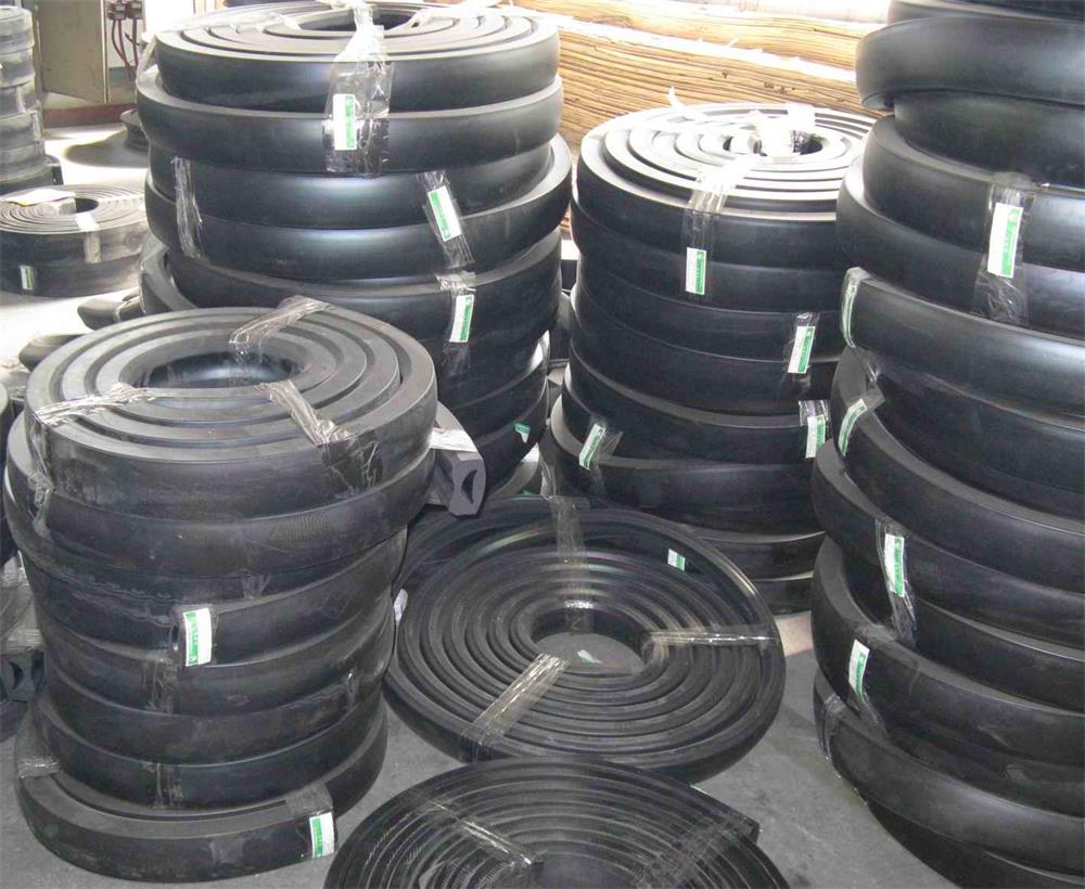 Coiled EPDM extrusion profiles prepared for batch production