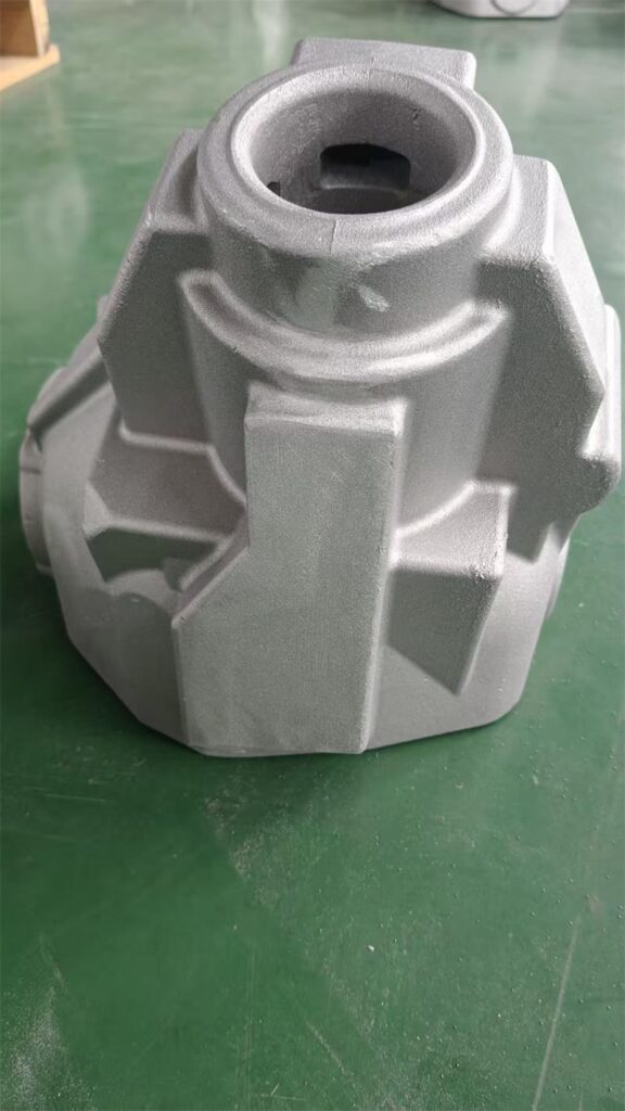 Top view of A356-T6 aluminum DANA 44 differential housing casting